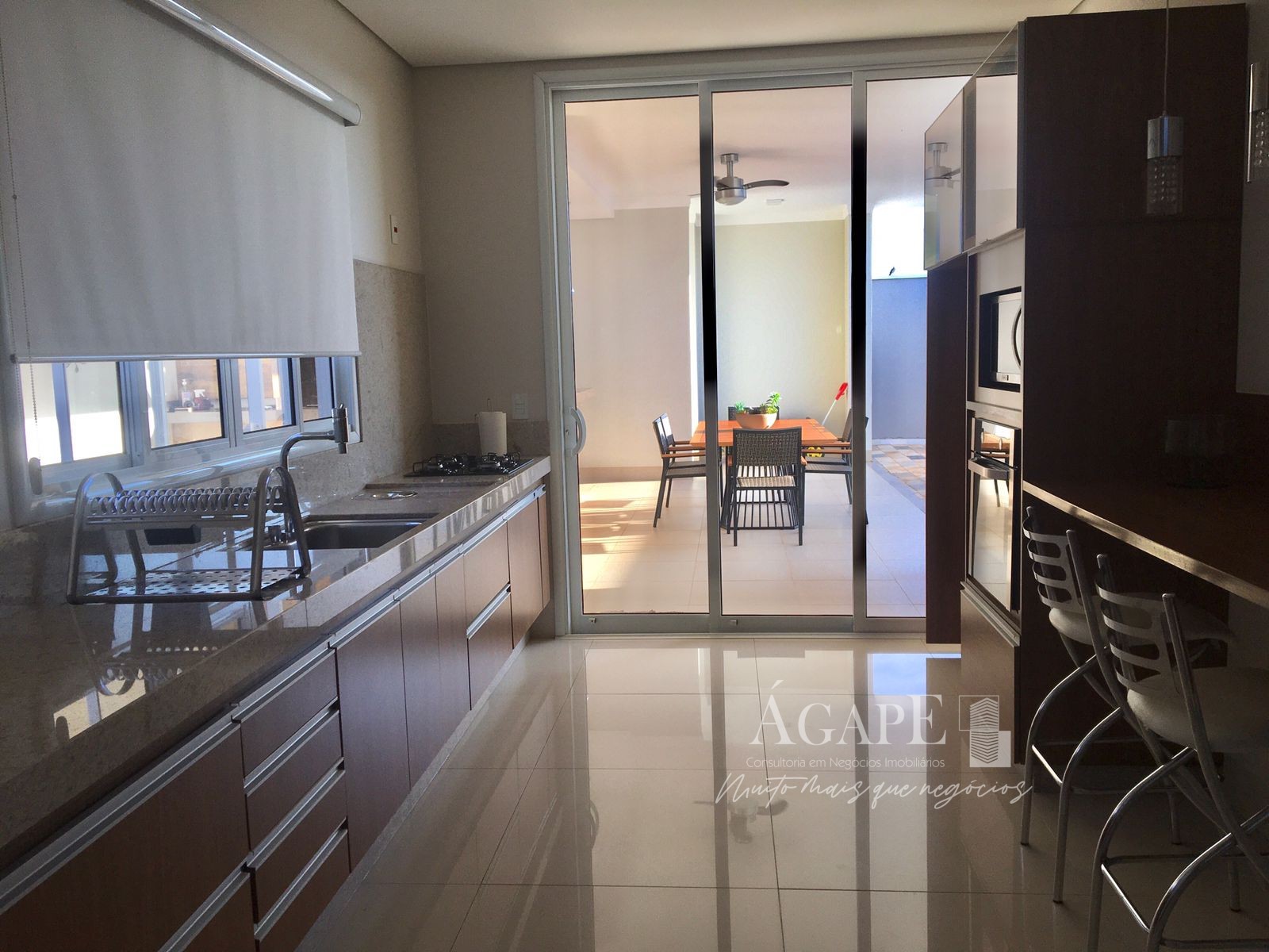 Casa com 2 suítes no Residencial Manhattan