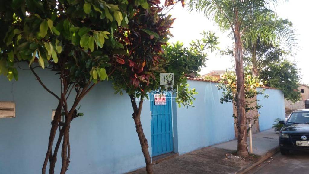 Casa com 3 dormitórios em Artur Nogueira