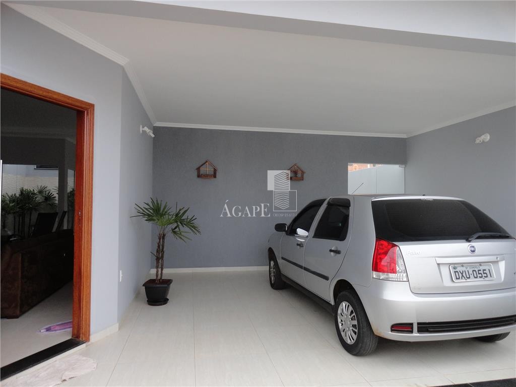 Casa com 2 dormitórios em Artur Nogueira